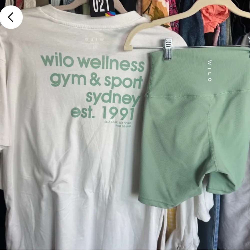 Wilo White and Green Activewear Set